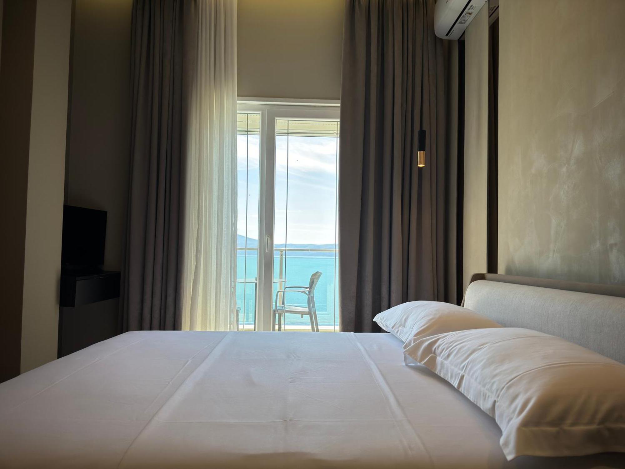 Nuna Hotel Радиме Екстер'єр фото