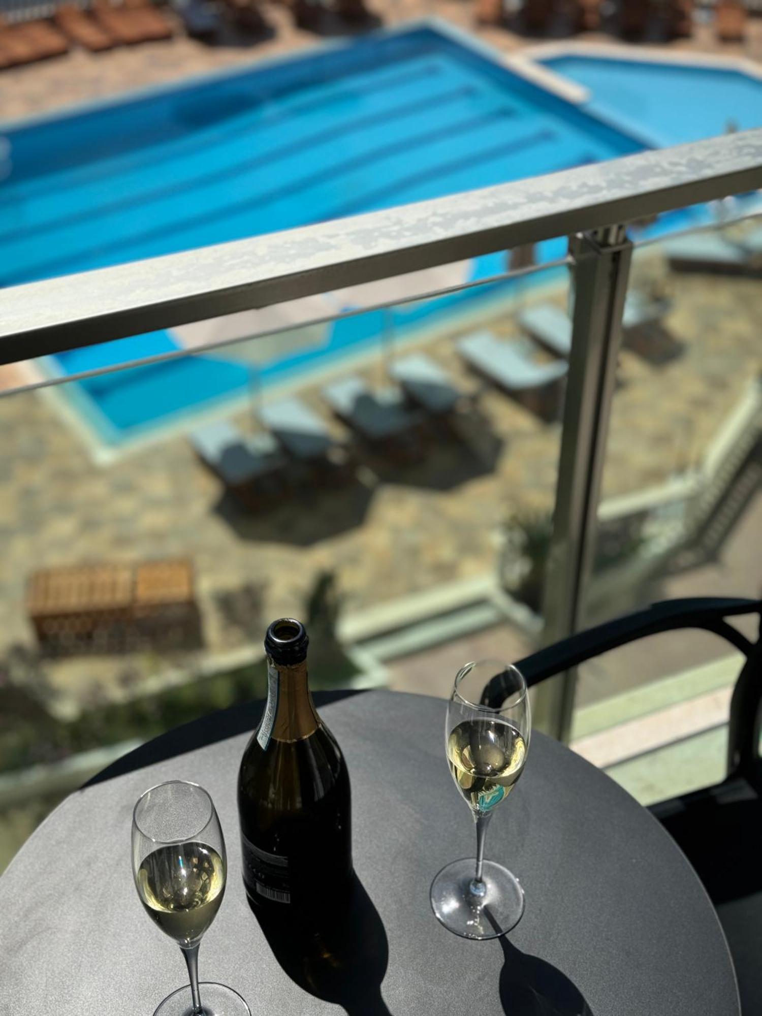 Nuna Hotel Радиме Екстер'єр фото